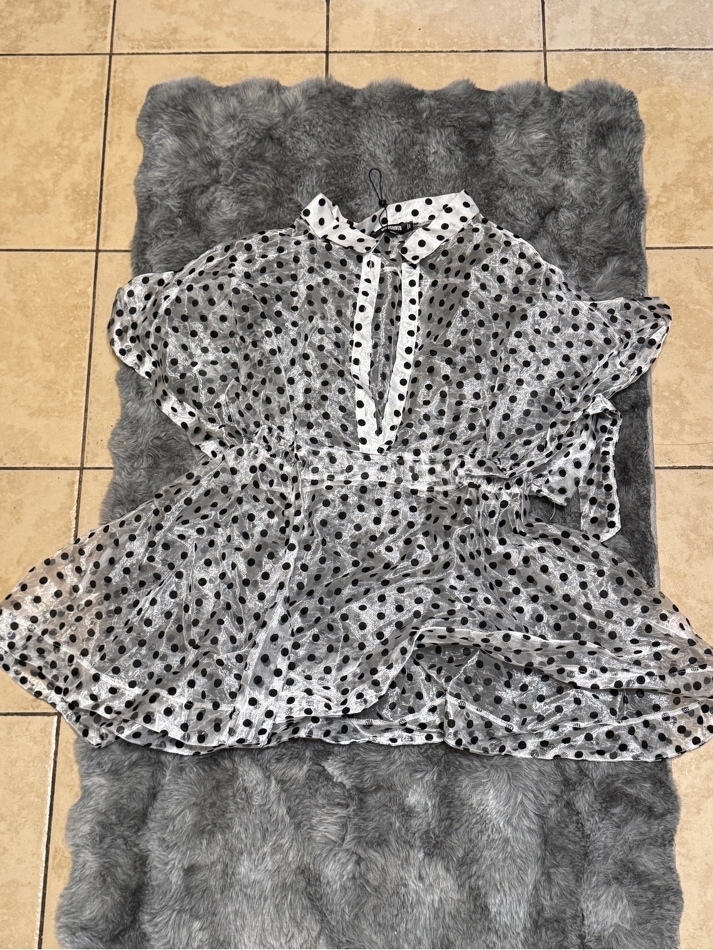 Missguided polkadot dress - Picture 3 of 5